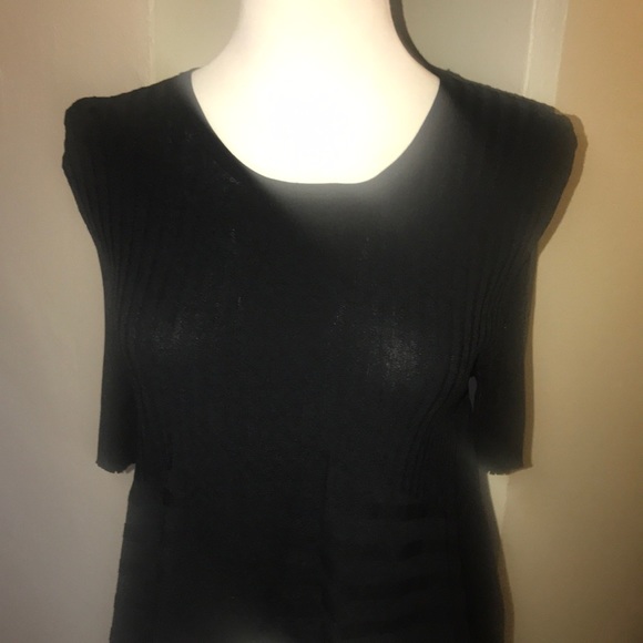 Opening ceremony top - Picture 3 of 6